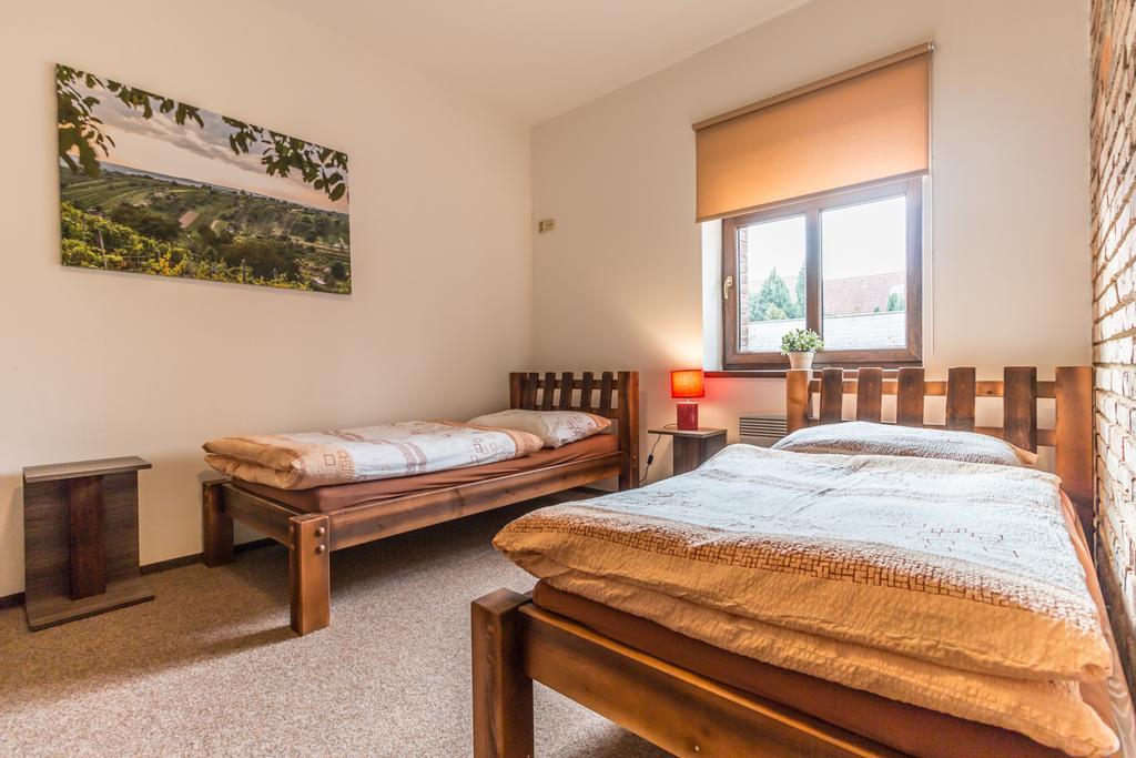 Apartmany U Babicky Mutenice Ngoại thất bức ảnh